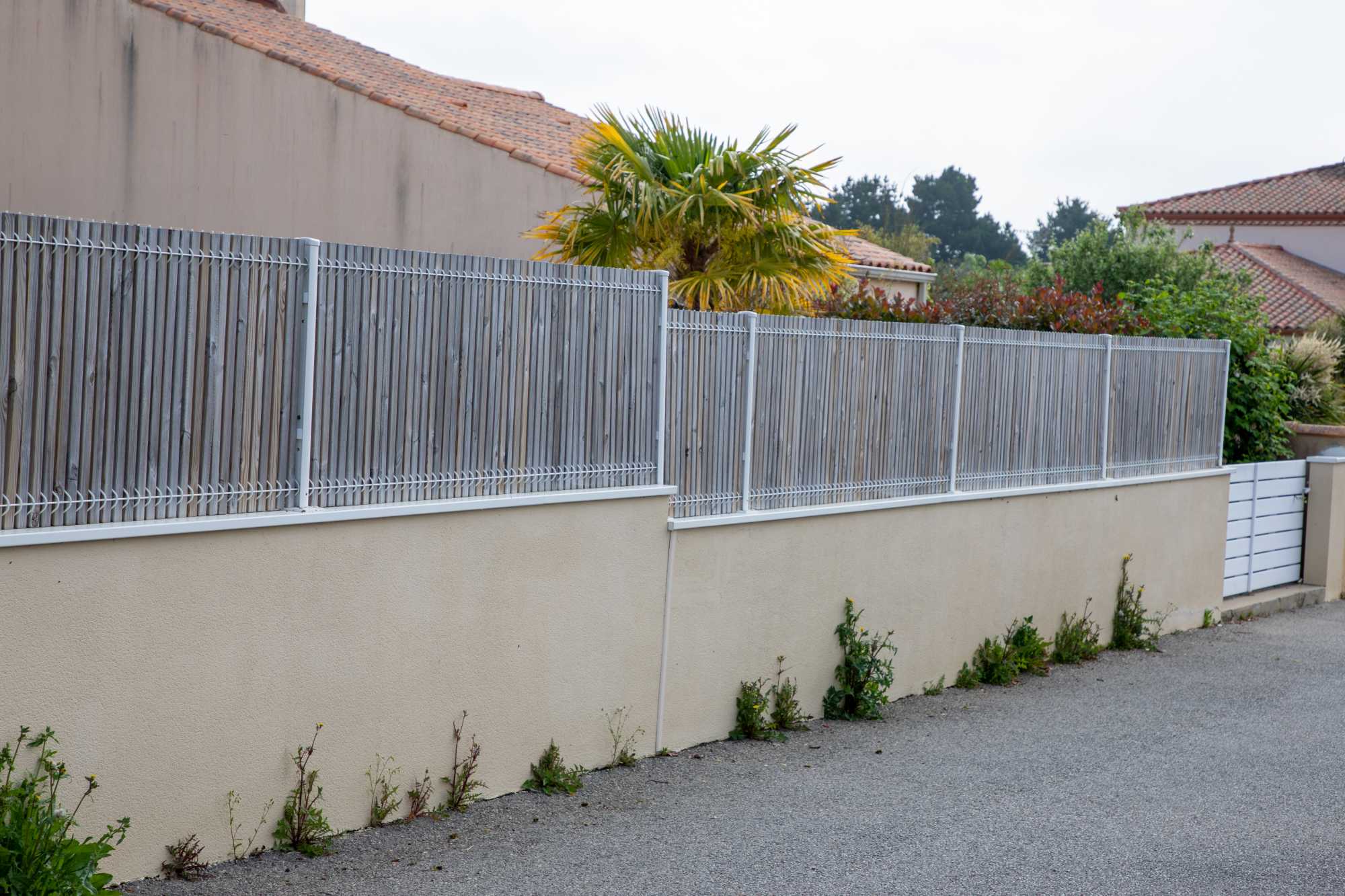 Retaining walls